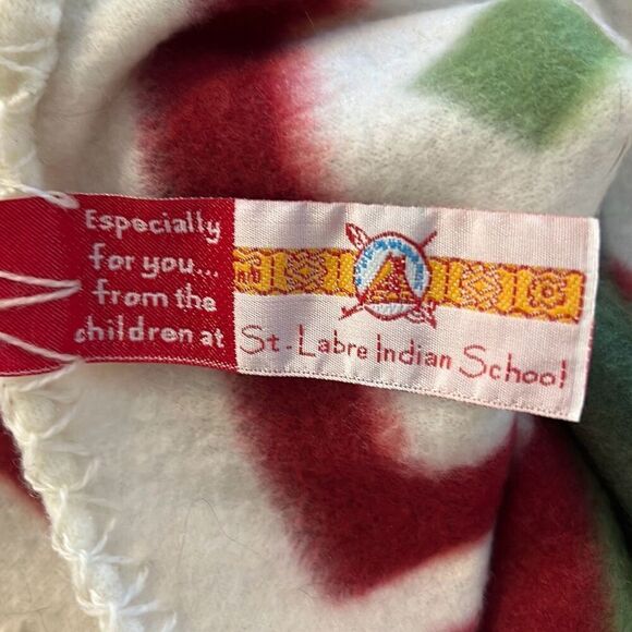 Southwest Style Fleece Throw - Picture 3 of 5